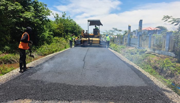 Akses Jalan Menuju Puskesmas Samatiga Mulai Diaspal