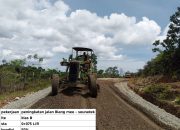 PUPR Aceh Barat Lanjutkan Pengaspalan Jalan Blang Mee–Seuradeuk Sepanjang 200 Meter